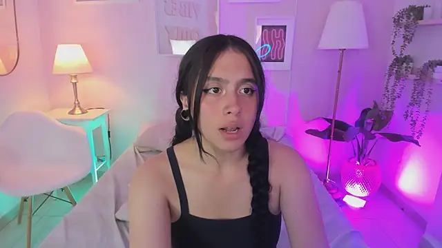 Chat XXX en directo de Kimdyy_