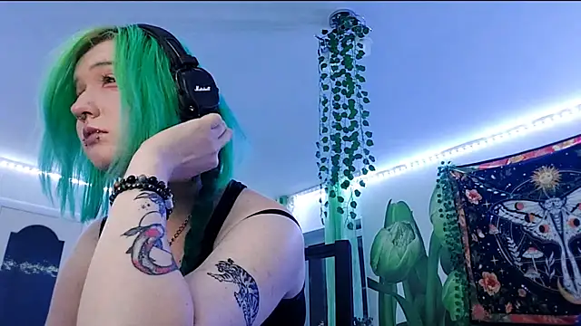 Онлайн чат XXX HunXena
