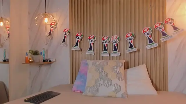 Pertunjukan Kamera Web Chloe_moon1