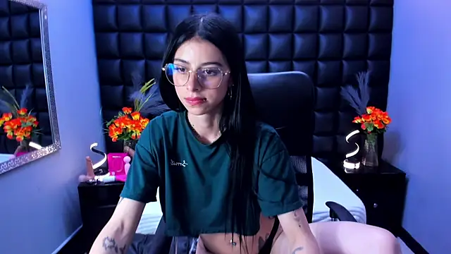 Dulce_Miaa_ Chat XXX in diretta