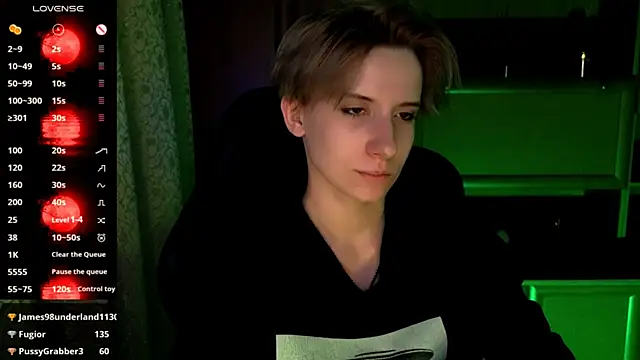 _Shadow_devil__'s Live XXX Chat