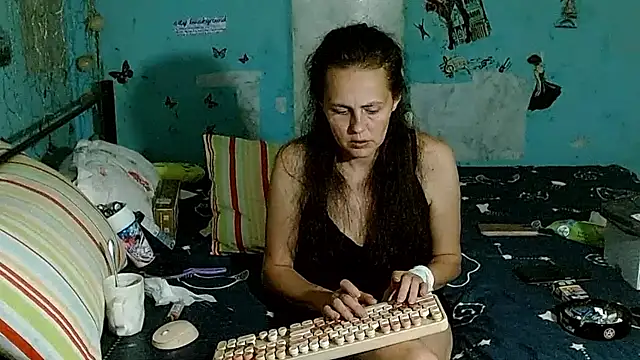 brighteyes77 Live XXX-Chat