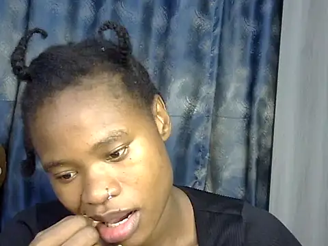 sweetblackbeauty001 লাইভ XXX চ্যাট