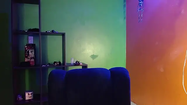 Pandora_9666 লাইভ XXX চ্যাট