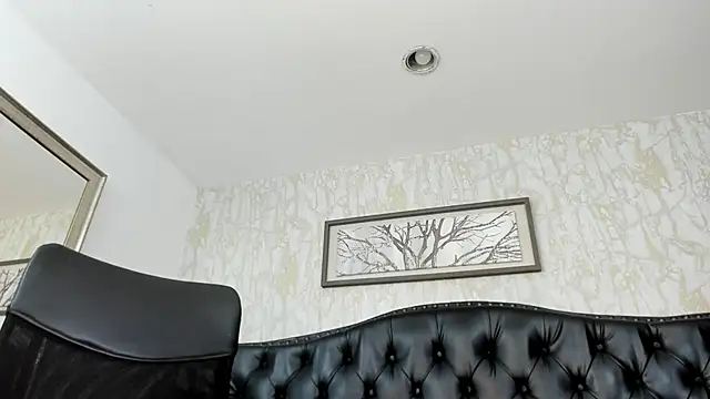 Lander_Cruz's Live XXX Chat