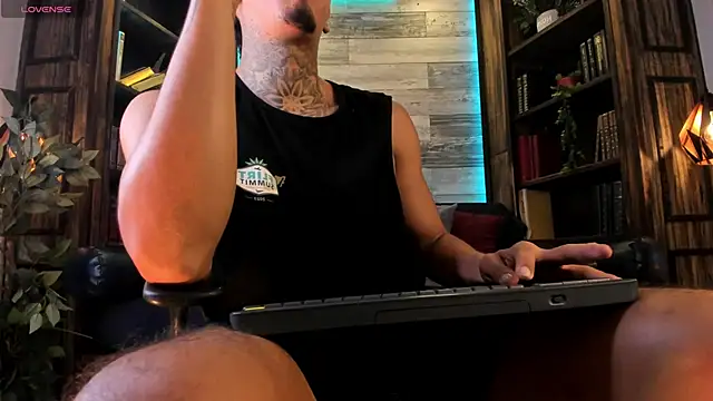 Donovan_Desmond 现场XXX聊天
