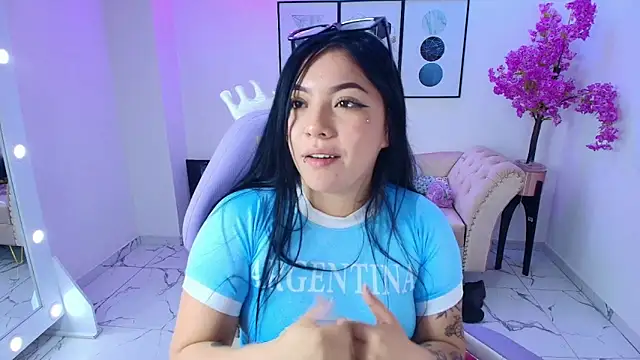 XXX chat uživo modela Isa_reel