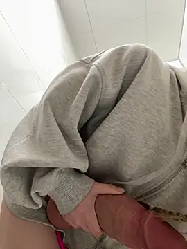 bambi_lu Adlı Modelin Canlı XXX Sohbeti