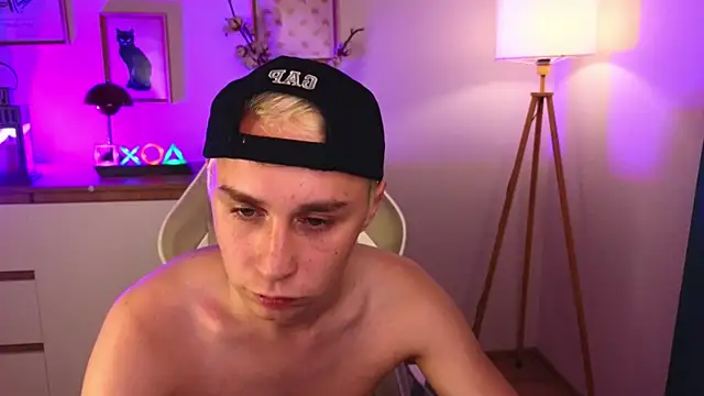 Chatroom XXX en direct de e1v1s