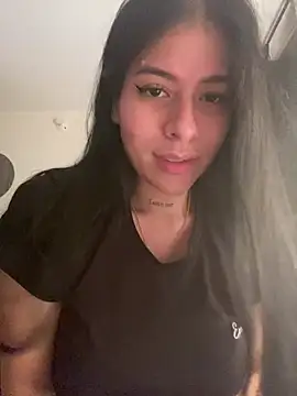 Holly_velvettn Live XXX chat