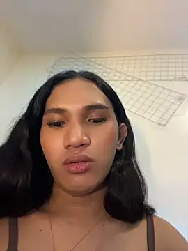 slutty_aki Pertunjukan Webcam