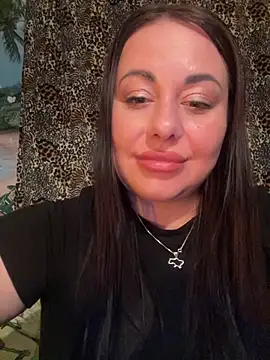 DaisyStreet's Live XXX Chat