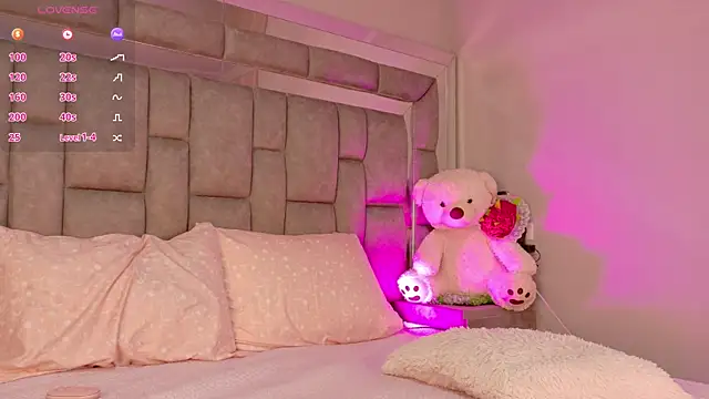 smiling__girl2's Live XXX Chat