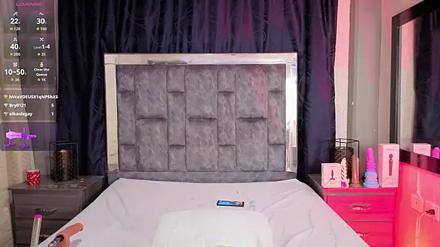 LeoMonnroe's Live XXX Chat