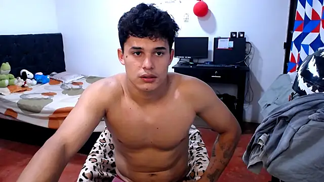 แชท XXX สดของ freddy_romas