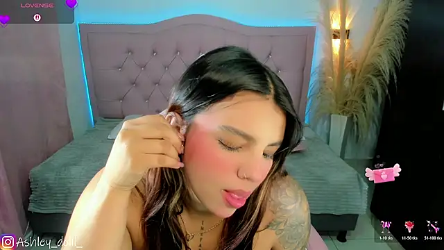 Ashley_dolll's Live XXX Chat