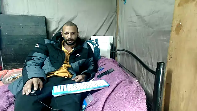 XXX chat uživo modela Camodick