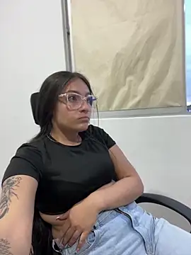 Alyha_cortes_ Live XXX-Chat