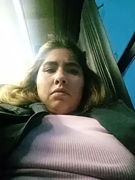 Sofia_Honey1 现场XXX聊天