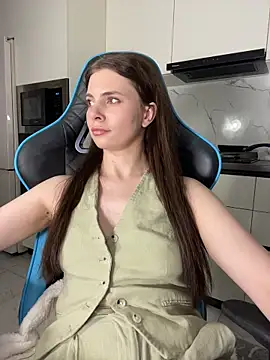CurlyLara Adlı Modelin Canlı XXX Sohbeti
