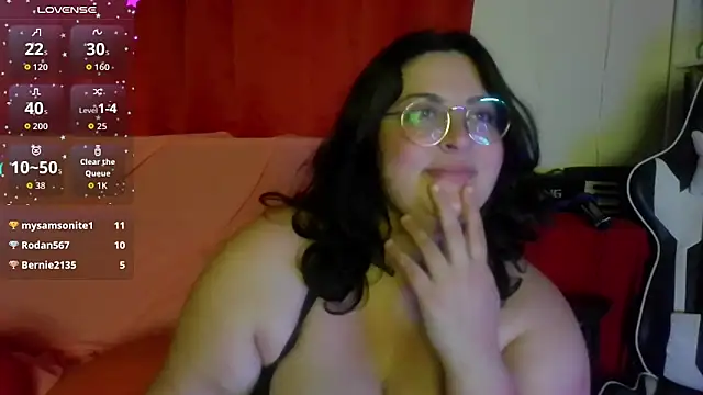 squishkink Adlı Modelin Canlı XXX Sohbeti