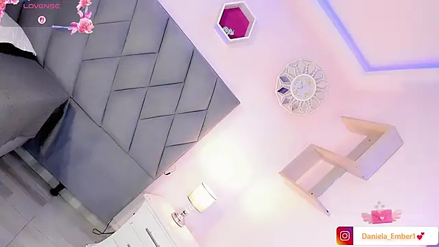 Živý XXX chat Amira_Ember