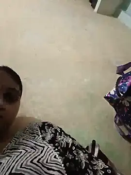 Nandundi's Live XXX Chat