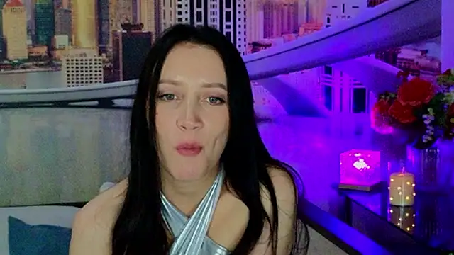 MonicaSweetx Chat XXX in diretta