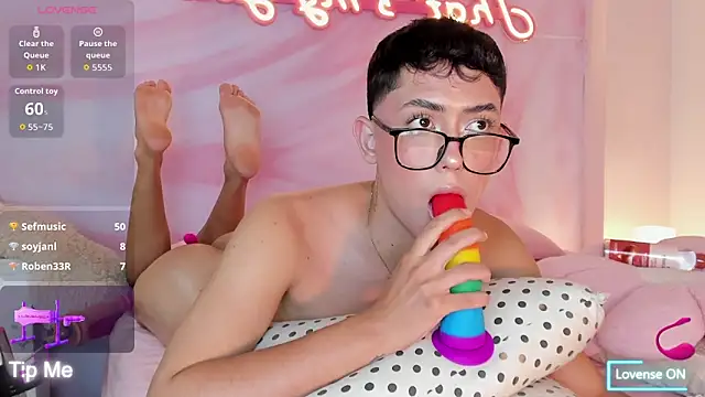 Iam_Caami_ Chat XXX live