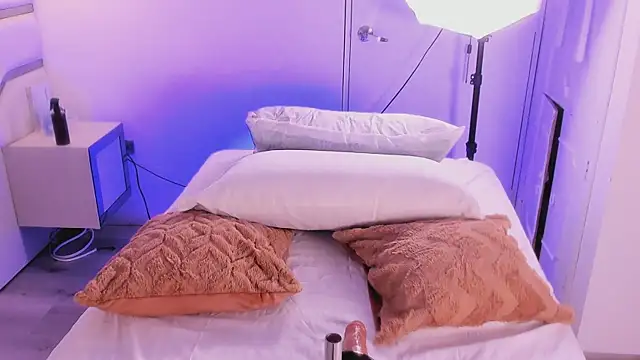 Živý XXX chat Kendall__evanss