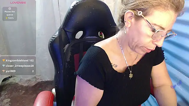 Czat XXX na żywo – Chayla_Ruiz