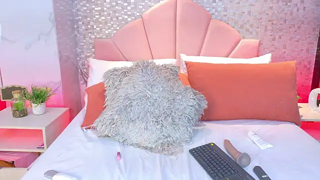 CameronJonnes' Live XXX Chat