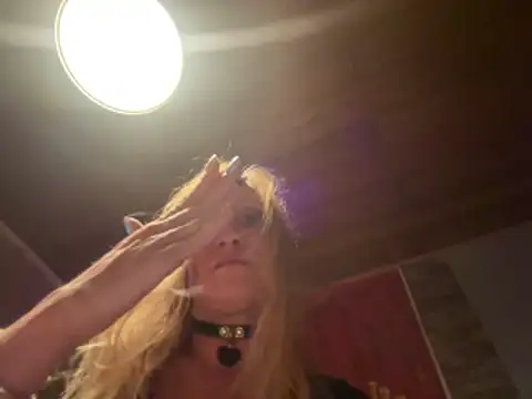 Онлайн чат XXX RoxyBlume