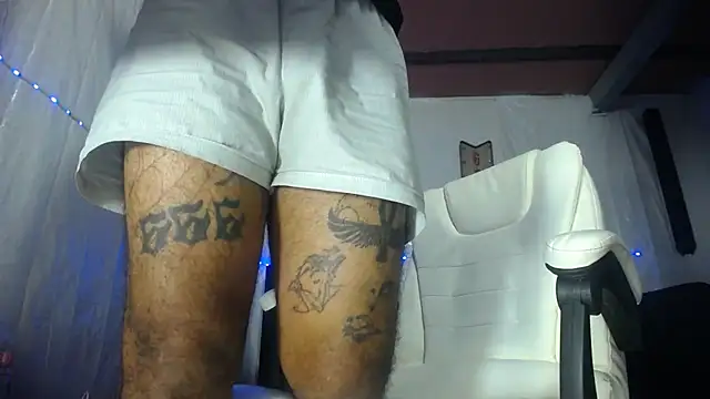 Carlo_yates 现场XXX聊天