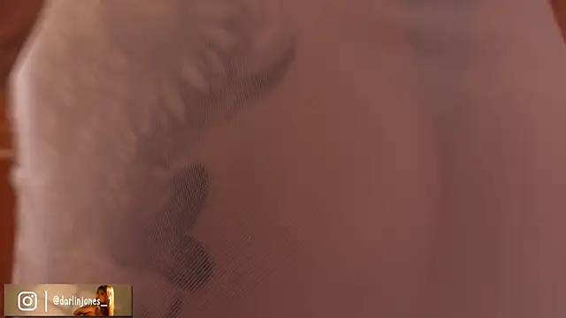 DarlinJones' Live XXX Chat