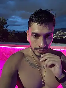 Chat +18 de Seth_Vegaa ao vivo