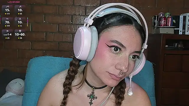 Annycolin_ Chat XXX in diretta