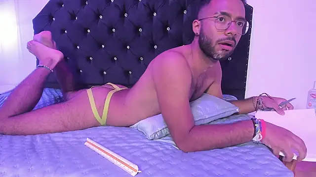 Arez_Vortex_ Live XXX-chat