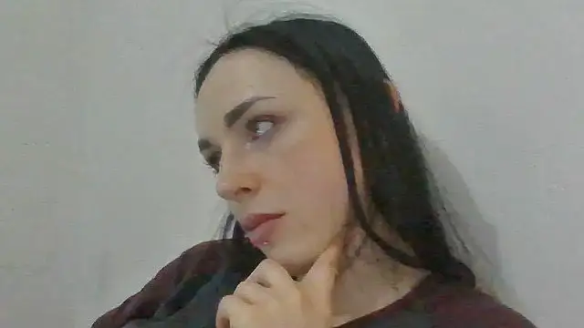 Chatroom XXX en direct de Trinsy_Love