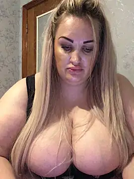 VikiiStoun Live XXX-Chat