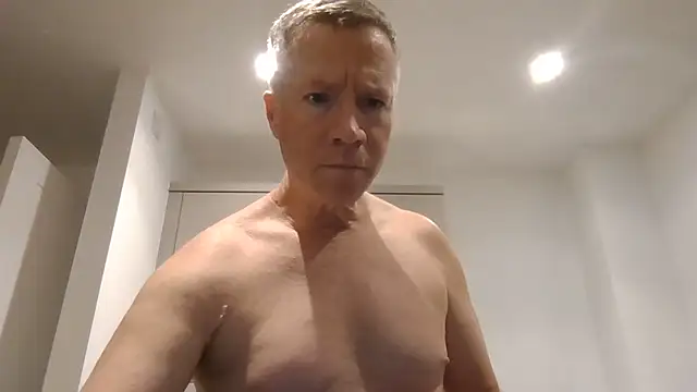 Chat +18 de SinfulPulse69 ao vivo