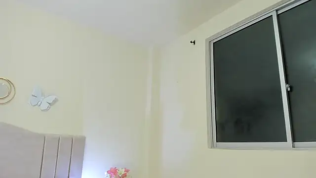 Valeria_Cruz83's Live XXX Chat