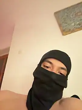 NaomiMulan Pertunjukan Webcam