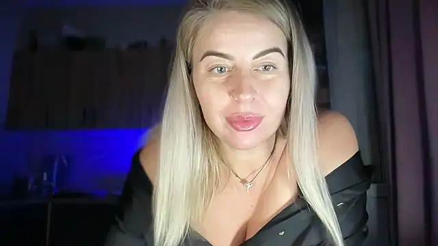 Lisorine's Live XXX Chat