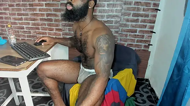 Freedom_24 Adlı Modelin Canlı XXX Sohbeti