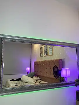 Nahia_Baker4 – Naživo XXX chat