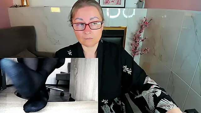 Alexandra_Kind Live XXX Chat