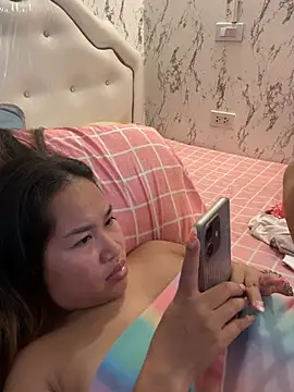 Ponthip's Live XXX Chat