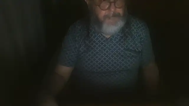 Koldo70 élő XXX-chatje