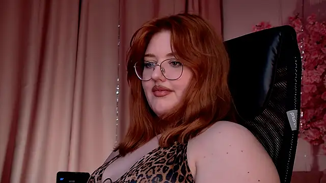 دردشة StaceyJensen الجنسية المباشرة